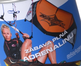 3-denní KITEBOARDING KURZ NA VODĚ v dárkové plechovce